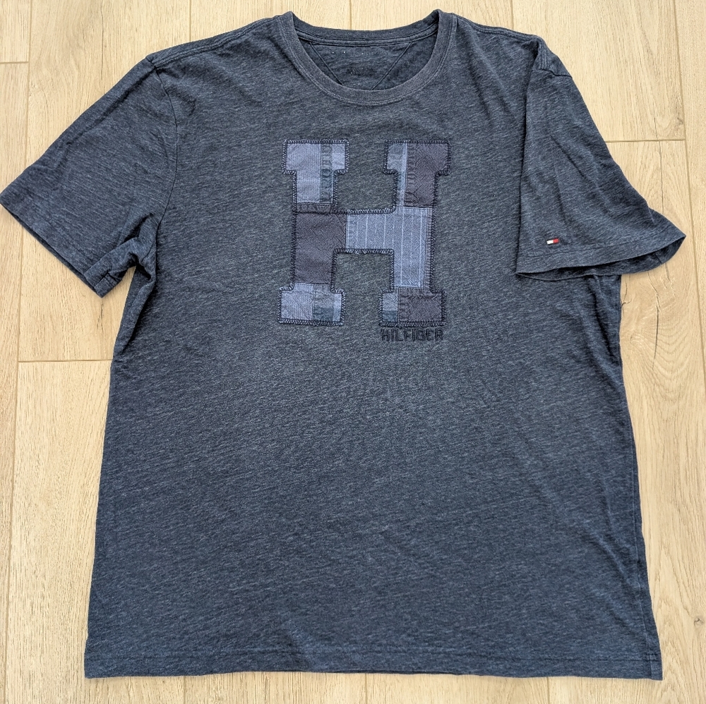 Tommy Hilfiger Men's Patch 'H' Logo Tee